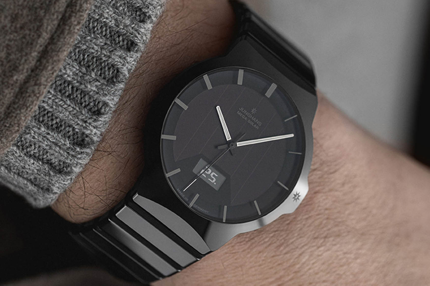 Junghans Force Mega Solar