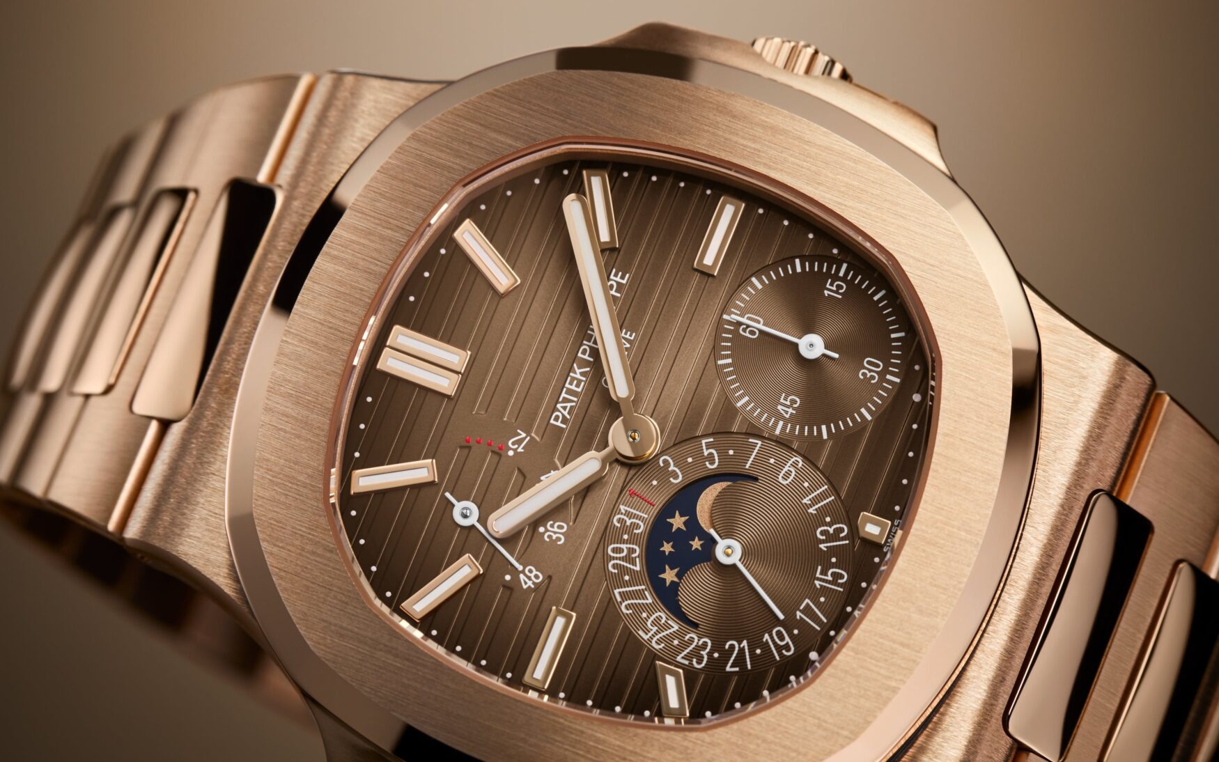 Patek Philippe Nautilus 5712 1R 001 close up